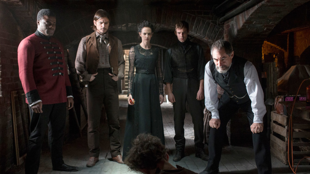 Penny-Dreadful-First-Look-03-16x9-1
